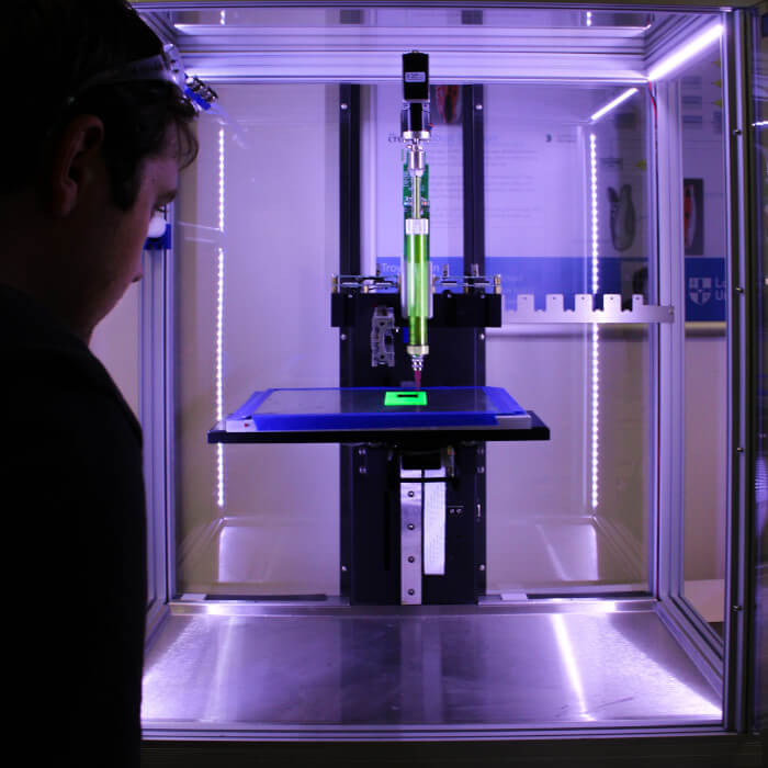 plastic 3D printer working